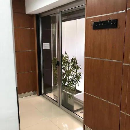 La Victoria Apartment *